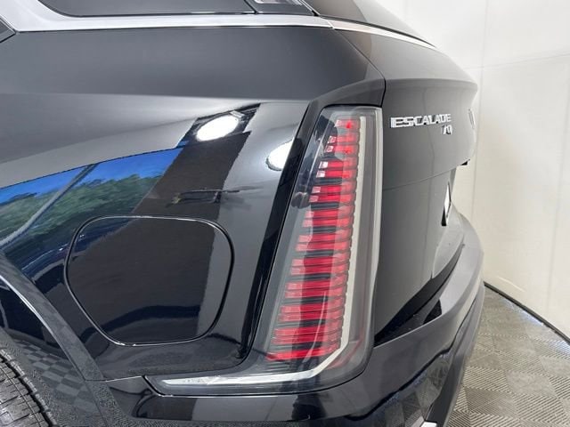2025 Cadillac Escalade IQ Luxury 2 - Photo 11
