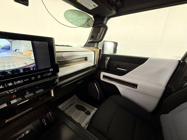 2024 GMC HUMMER EV 3X - Photo 32