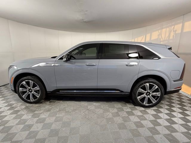 2026 Cadillac Escalade IQ Luxury photo 3