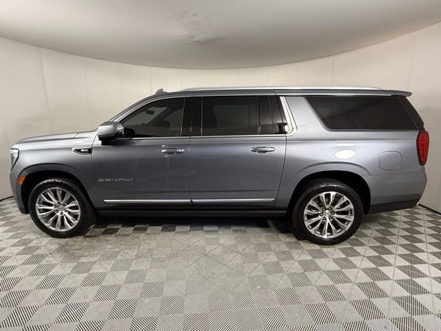 2022 Gmc Yukon XL Denali photo 2