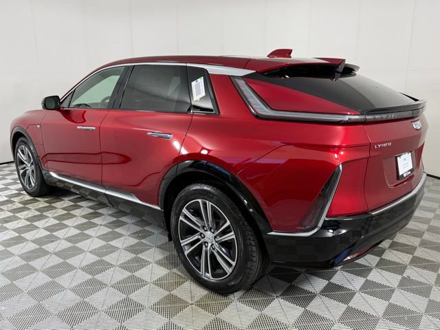 2026 Cadillac Lyriq Luxury photo 3