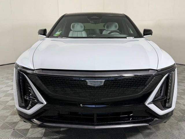 2026 Cadillac Lyriq Sport photo 4