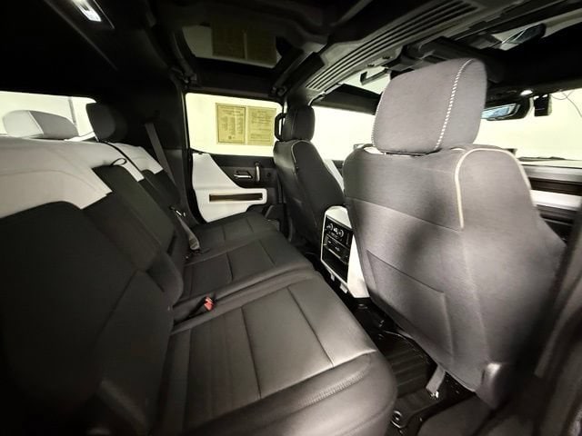 2024 GMC HUMMER EV 3X - Photo 43