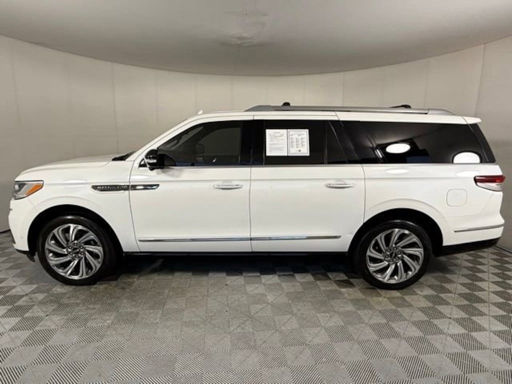 Used 2023 Lincoln Navigator Reserve L SUV