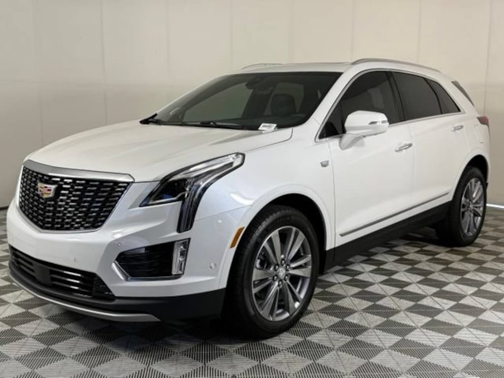 New 2026 CADILLAC XT5 Premium Luxury SUV