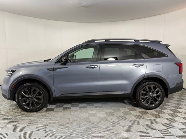 2022 Kia Sorento X-Line SX Prestige photo 2