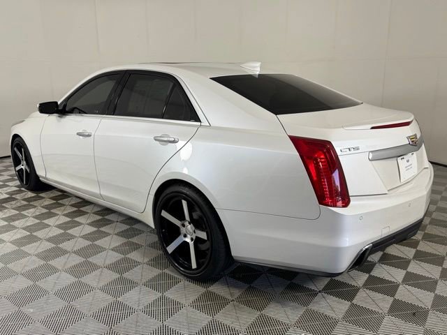 2019 Cadillac CTS Luxury photo 3
