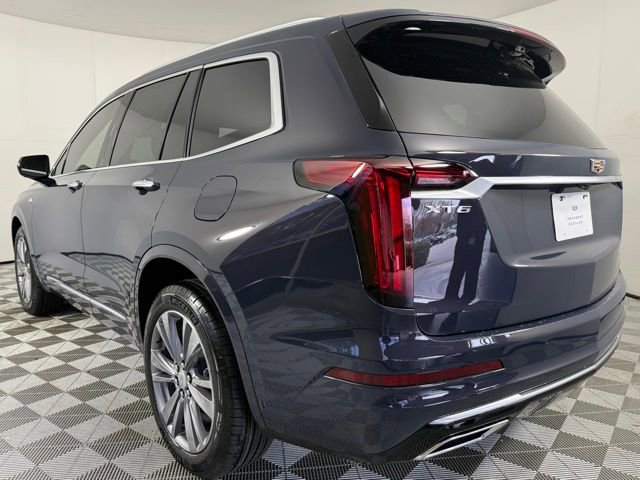 2025 Cadillac XT6 Premium Luxury photo 4