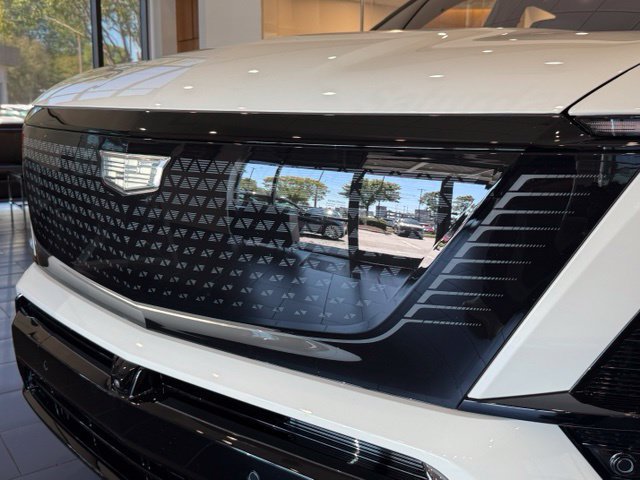 New 2027 CADILLAC VISTIQ Sport SUV