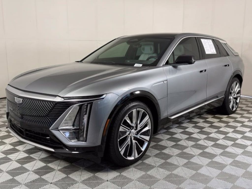 Used 2024 CADILLAC LYRIQ Luxury 3 SUV