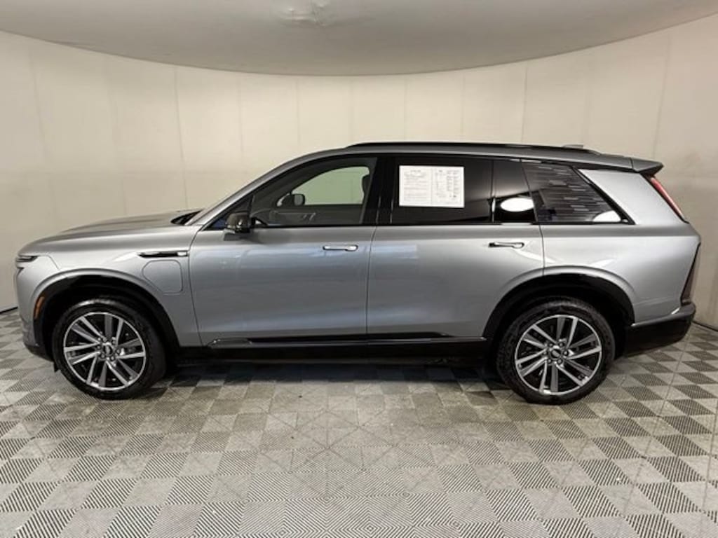 Certified 2026 CADILLAC VISTIQ Sport SUV