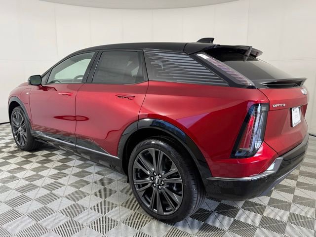 2026 Cadillac OPTIQ Premium Sport - Photo 4