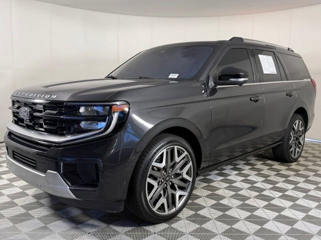 2025 Ford Expedition Platinum - Photo 2