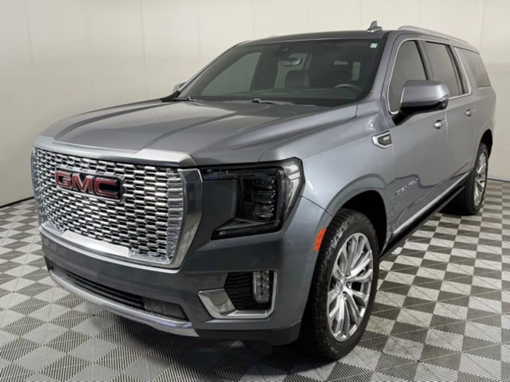 Used 2022 GMC Yukon XL Denali SUV