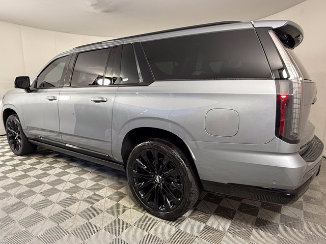 New 2026 CADILLAC Escalade ESV Platinum Sport SUV