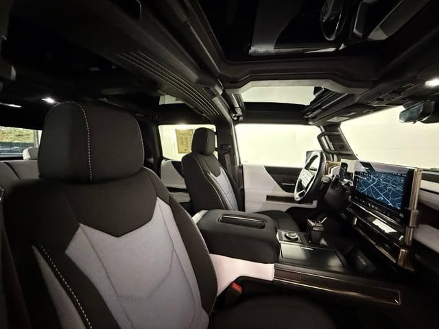 2024 GMC HUMMER EV 3X - Photo 48