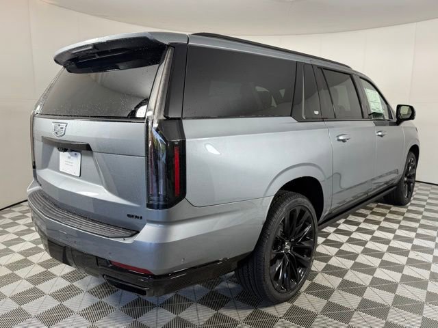 2025 Cadillac Escalade ESV Sport Platinum photo 4