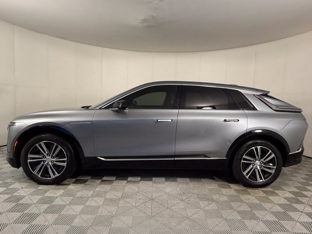 Used 2024 CADILLAC LYRIQ Luxury 2 SUV