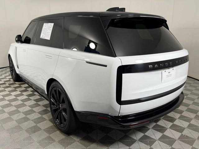 2025 Land Rover Range Rover Autobiography photo 4