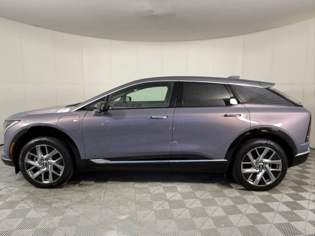 New 2026 CADILLAC OPTIQ Luxury SUV