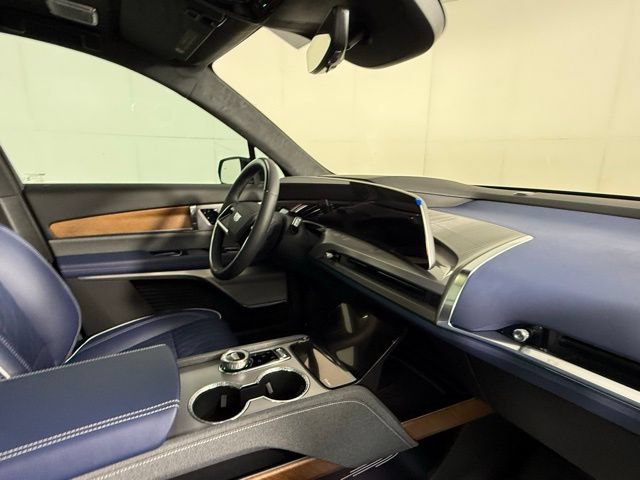 2026 Cadillac VISTIQ Premium Luxury - Photo 37