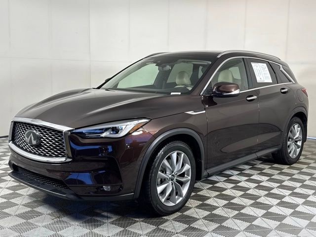2021 Infiniti QX50 Luxe photo 2
