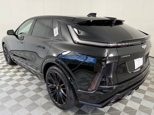 2026 Cadillac Lyriq photo 3