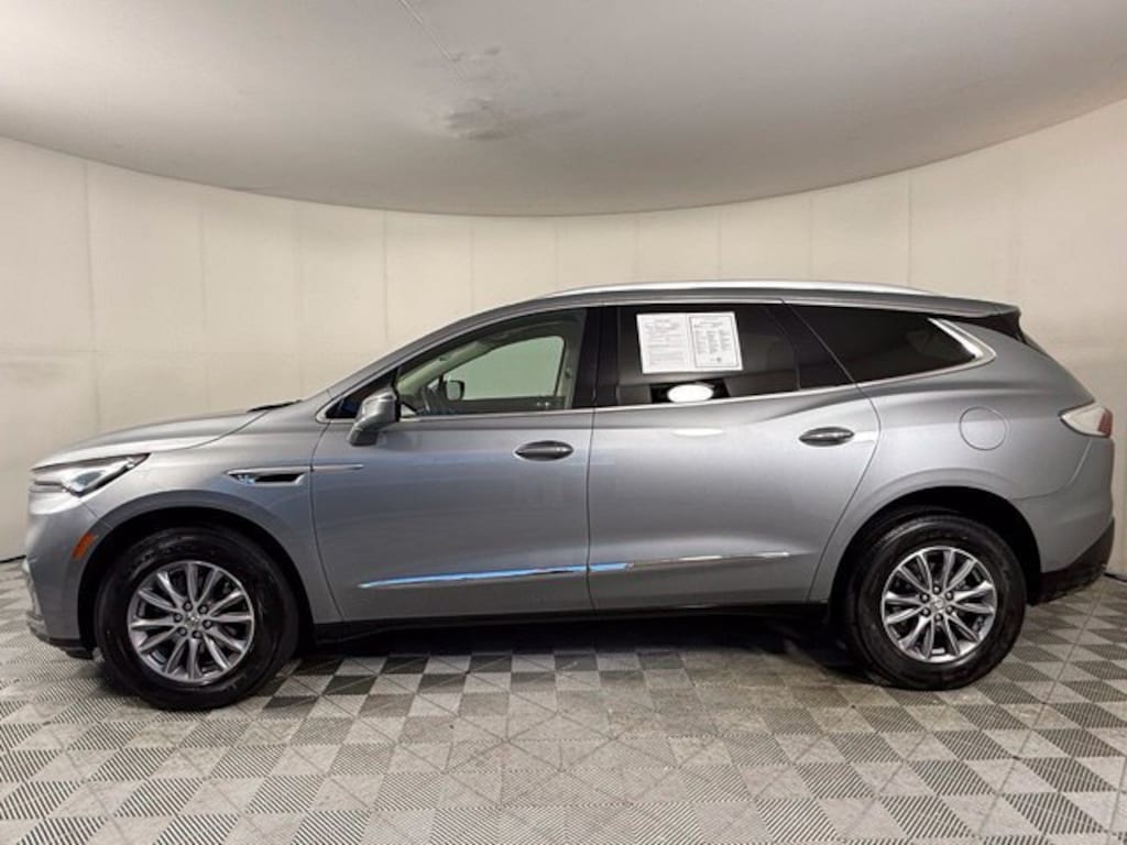Used 2024 Buick Enclave Essence SUV