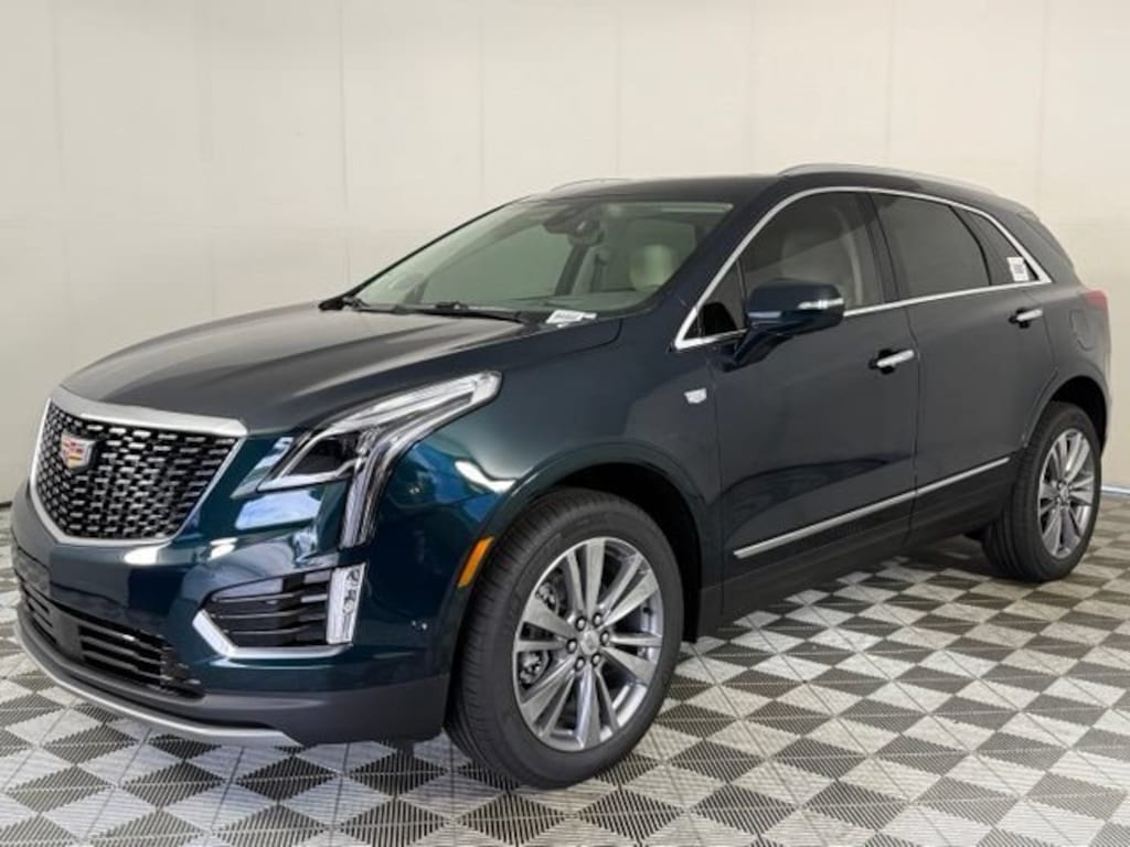 New 2026 CADILLAC XT5 Premium Luxury SUV