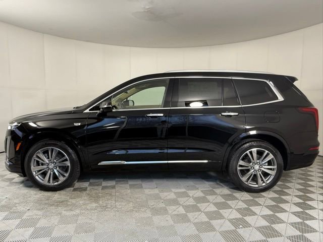 2025 Cadillac XT6 Premium Luxury photo 2