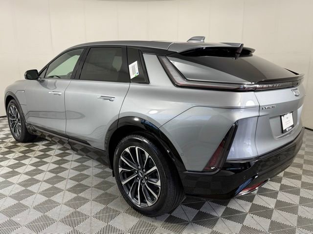 2026 Cadillac Lyriq Sport photo 3