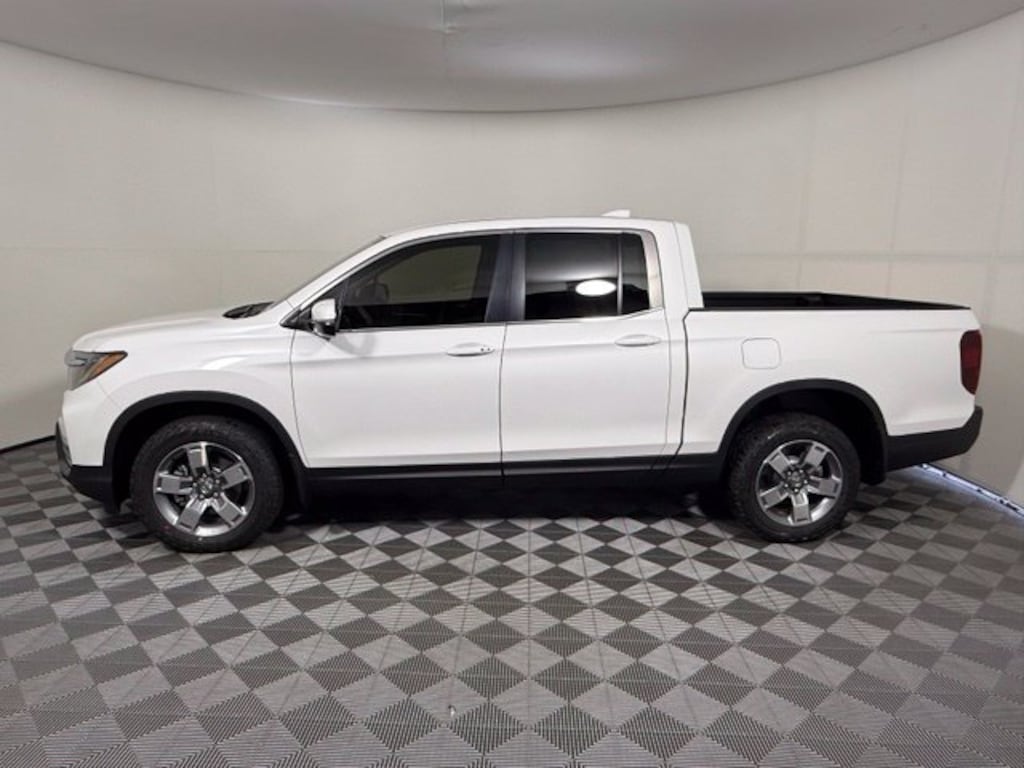 New 2026 Honda Ridgeline RTL Truck Crew Cab