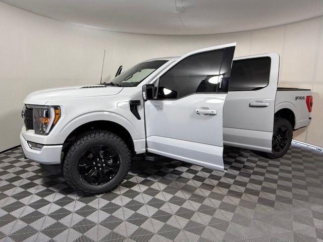 Used 2023 Ford F-150 XLT Truck SuperCrew Cab