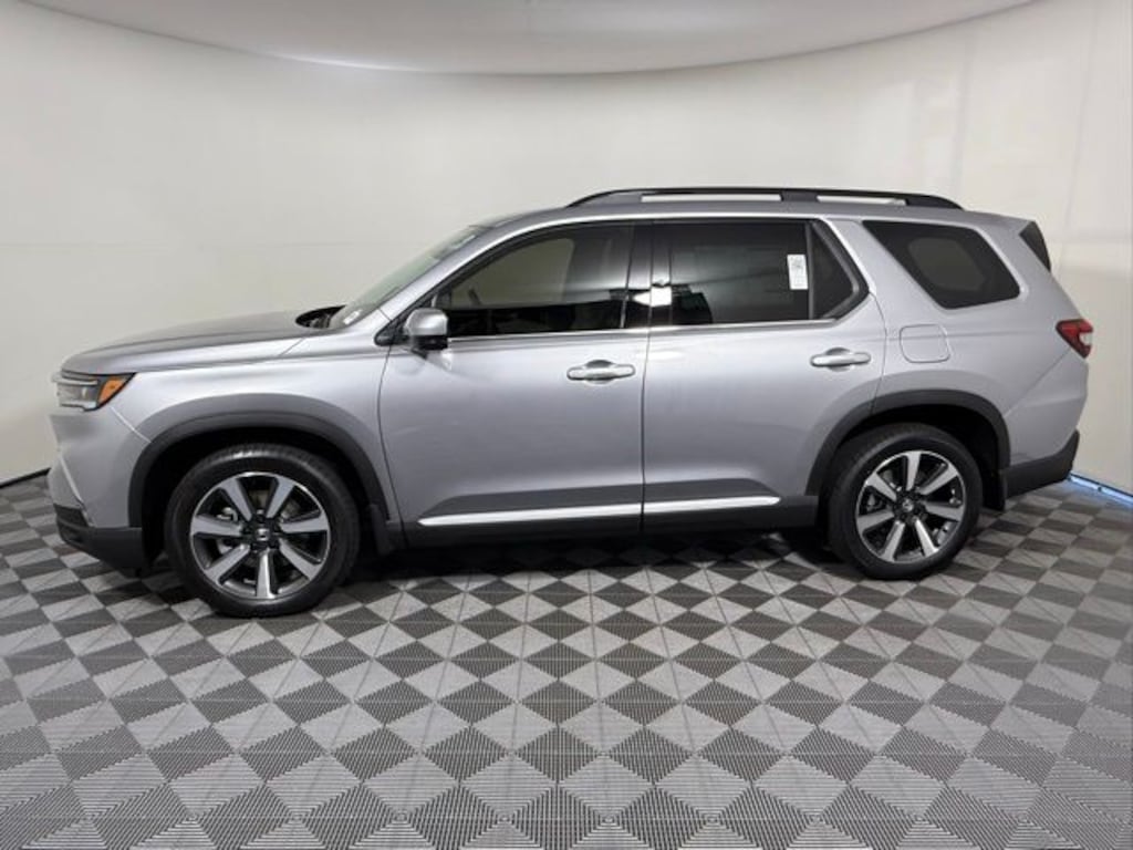 New 2025 Honda Pilot Touring SUV