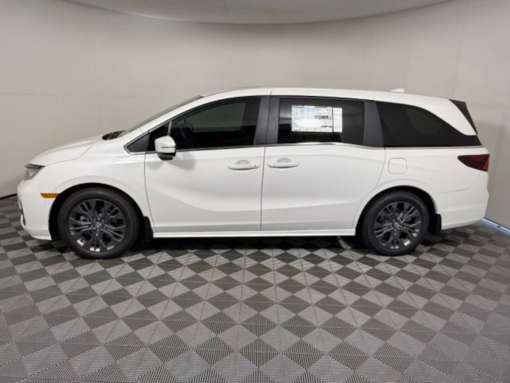 New 2026 Honda Odyssey Touring Van Passenger
