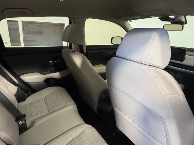 2026 Honda HR-V LX - Photo 40