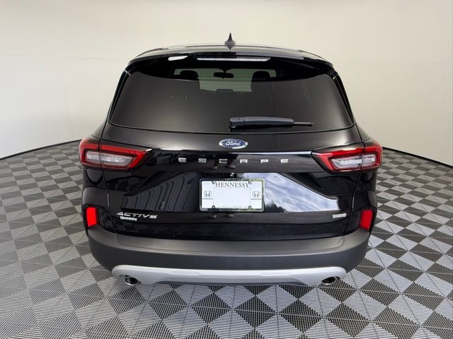 2022 Mazda CX-30 2.5 S Preferred photo 3