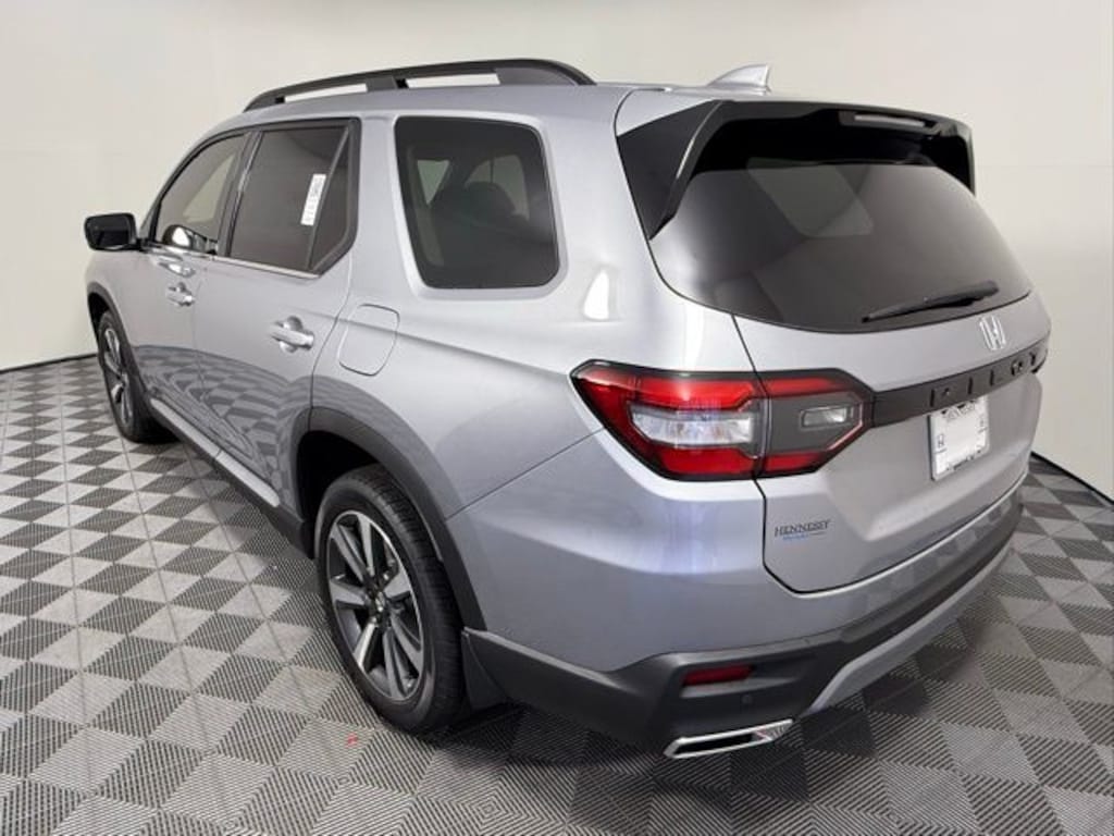 New 2025 Honda Pilot Touring SUV