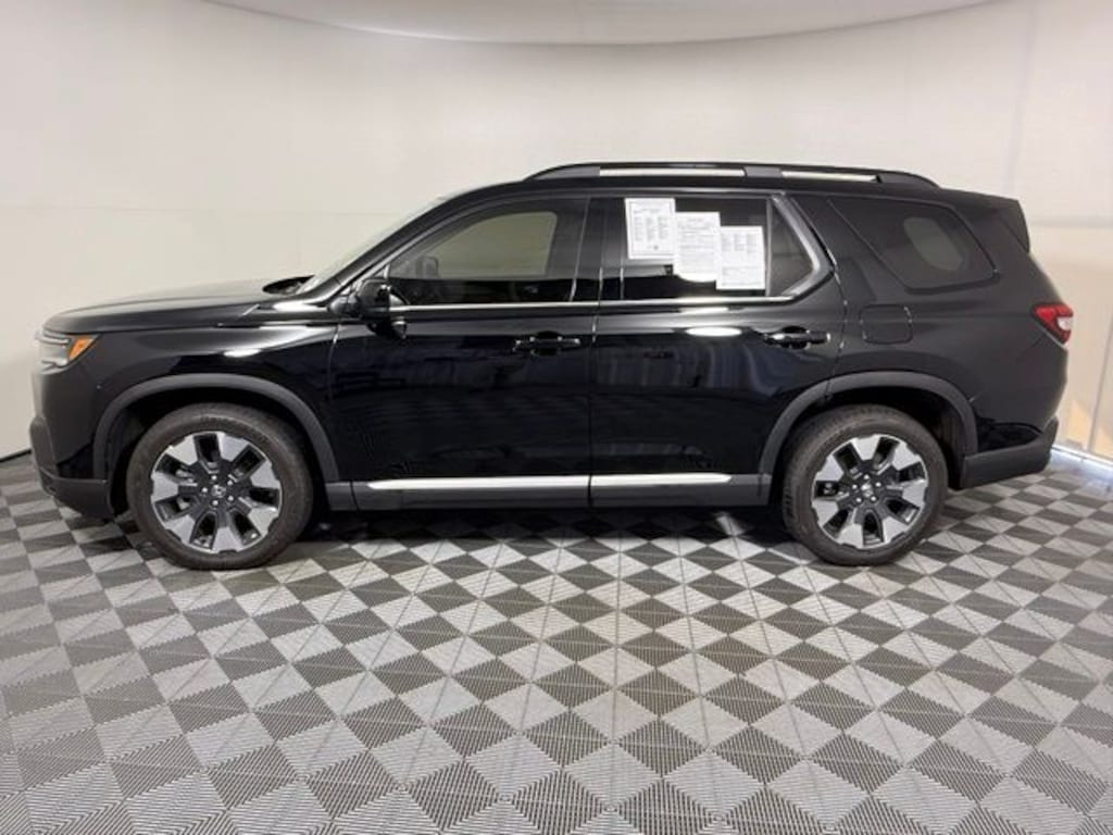 Used 2026 Honda Pilot Elite SUV