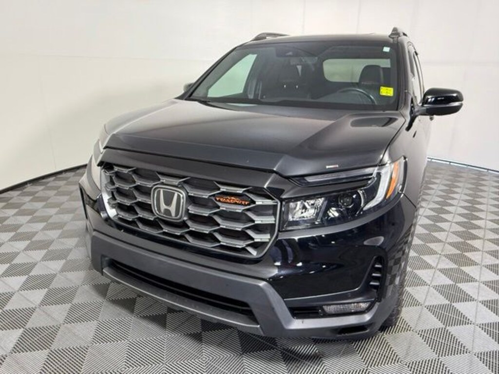 Used 2024 Honda Passport TrailSport SUV