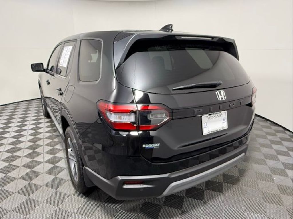Used 2025 Honda Pilot EX-L SUV