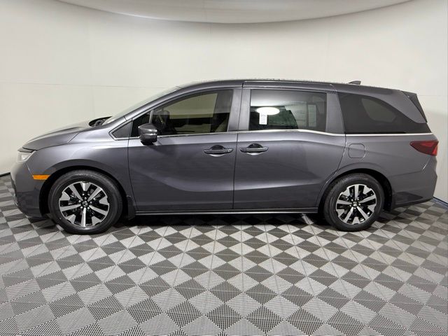 2026 Honda Odyssey EX-L photo 3