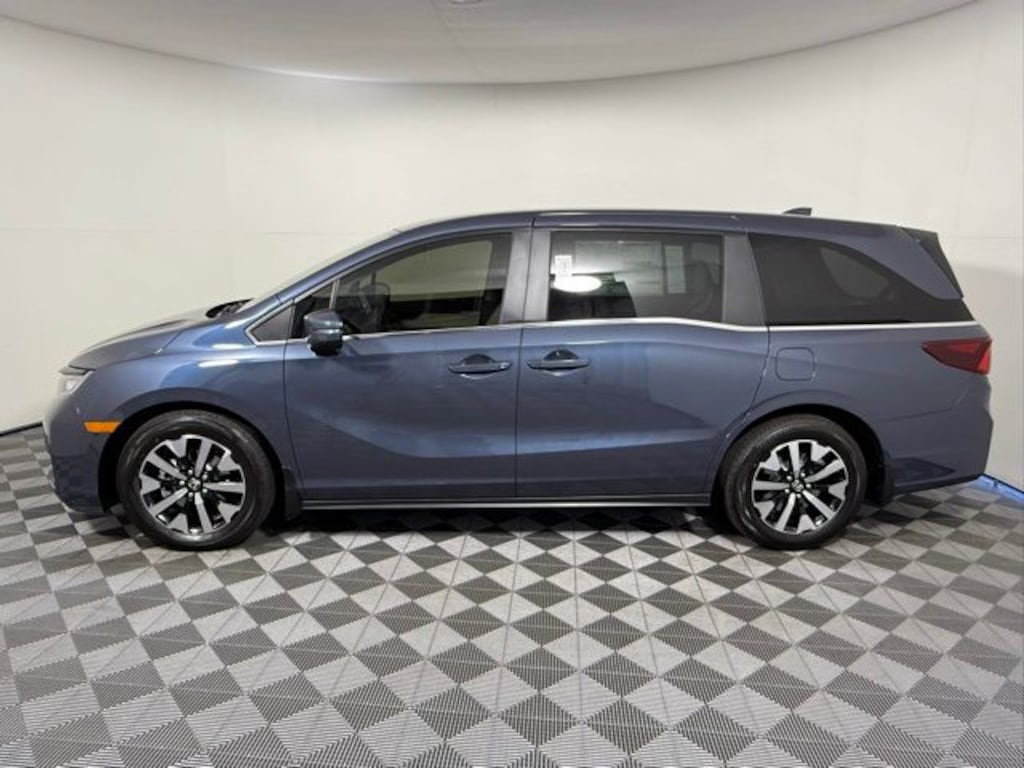 New 2026 Honda Odyssey EX-L Van Passenger