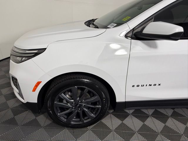 2022 Chevrolet Equinox RS - Photo 13