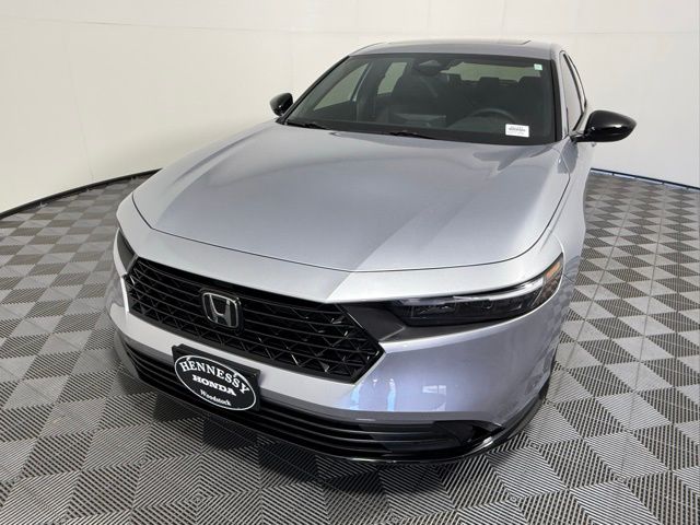 2026 Honda Accord Hybrid Sport-L - Photo 2