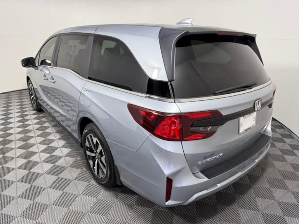 New 2026 Honda Odyssey EX-L Van Passenger