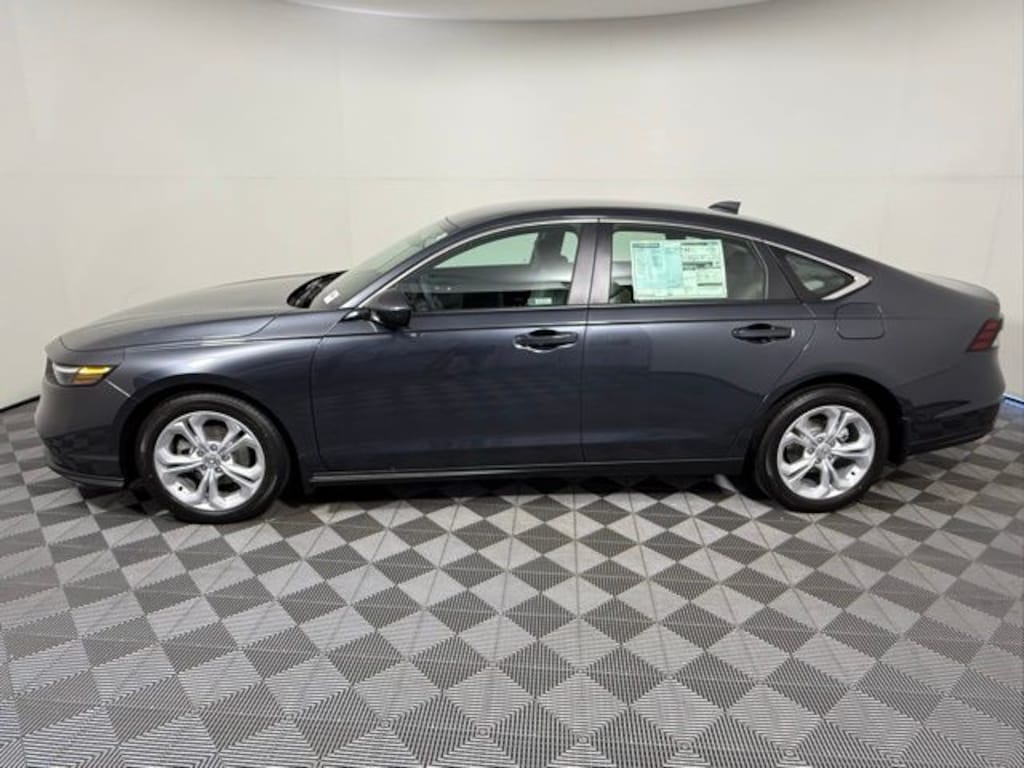 New 2025 Honda Accord LX Sedan