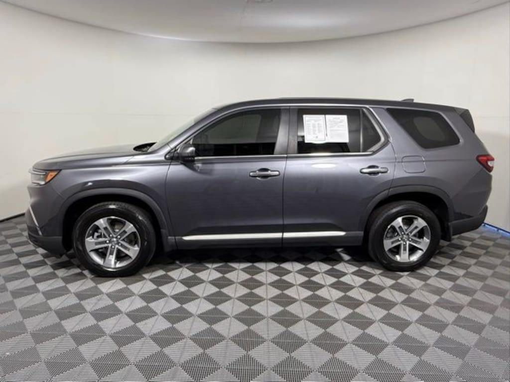 Used 2024 Honda Pilot EX-L SUV