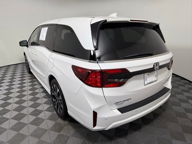 2025 Honda Odyssey Elite photo 4