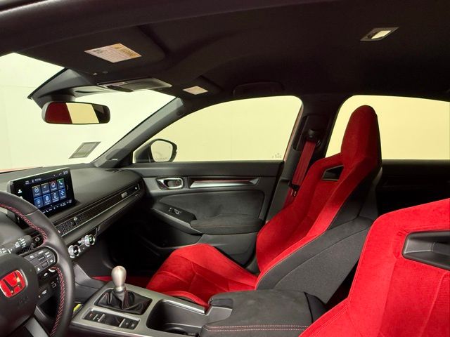 2025 Honda Civic Hatchback Type-R - Photo 42